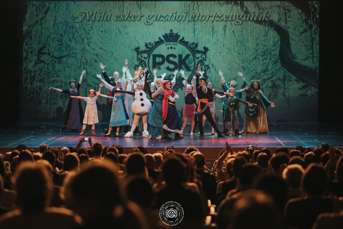 MUSICAL DE FROZEN